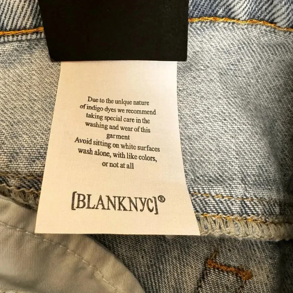 Blank NYC "The Perry" Mom Short Light Wash High Rise Cuffed Hem Women's 26 - Picture 12 of 12